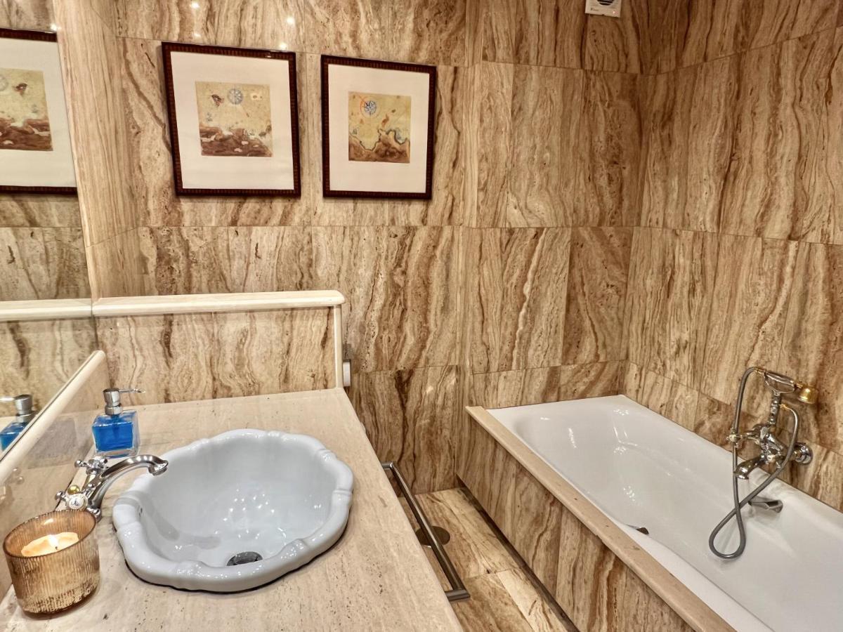 Apartamento Luminoso Cerca Playa Sardinero Con Parking Privado Santender Kültér fotó