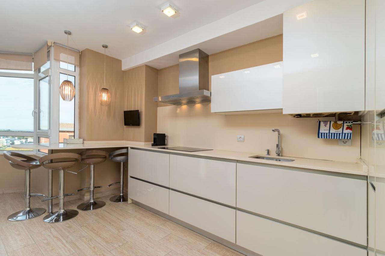 Apartamento Luminoso Cerca Playa Sardinero Con Parking Privado Santender Kültér fotó